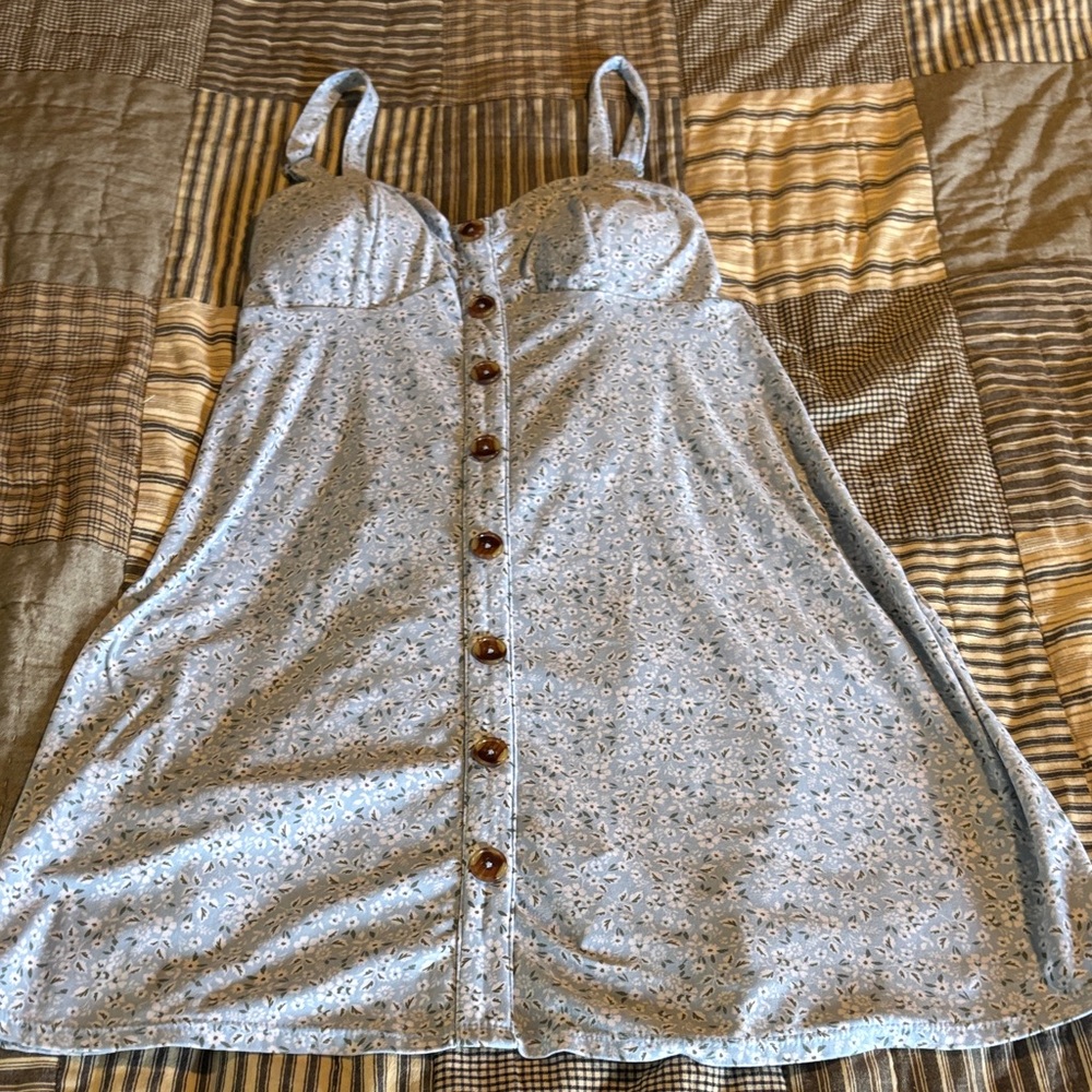 Floral Button-Down dress